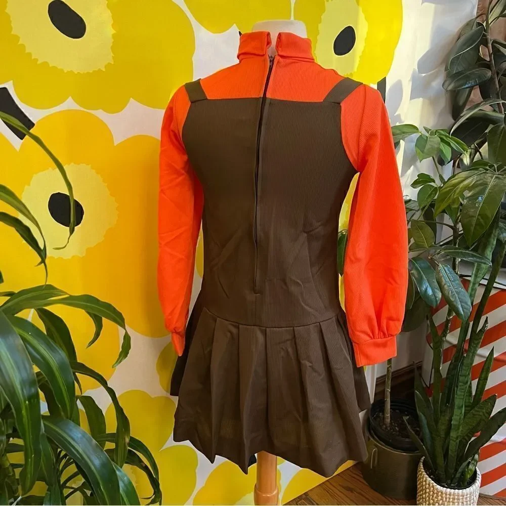 Vintage 1960s Unique Mock Neck Pinafore Twofer Pleated Balloon Gogo Dress